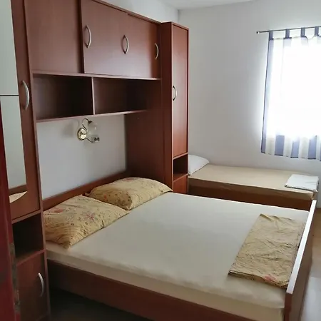 Apartman Slaven *